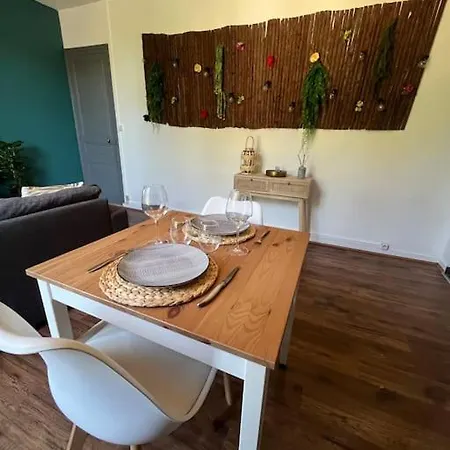Le Petit Jardin De Bellune Niort Extérieur photo